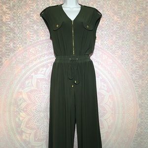 SOHO APPAREL large, sleeveless, green jumpsuit